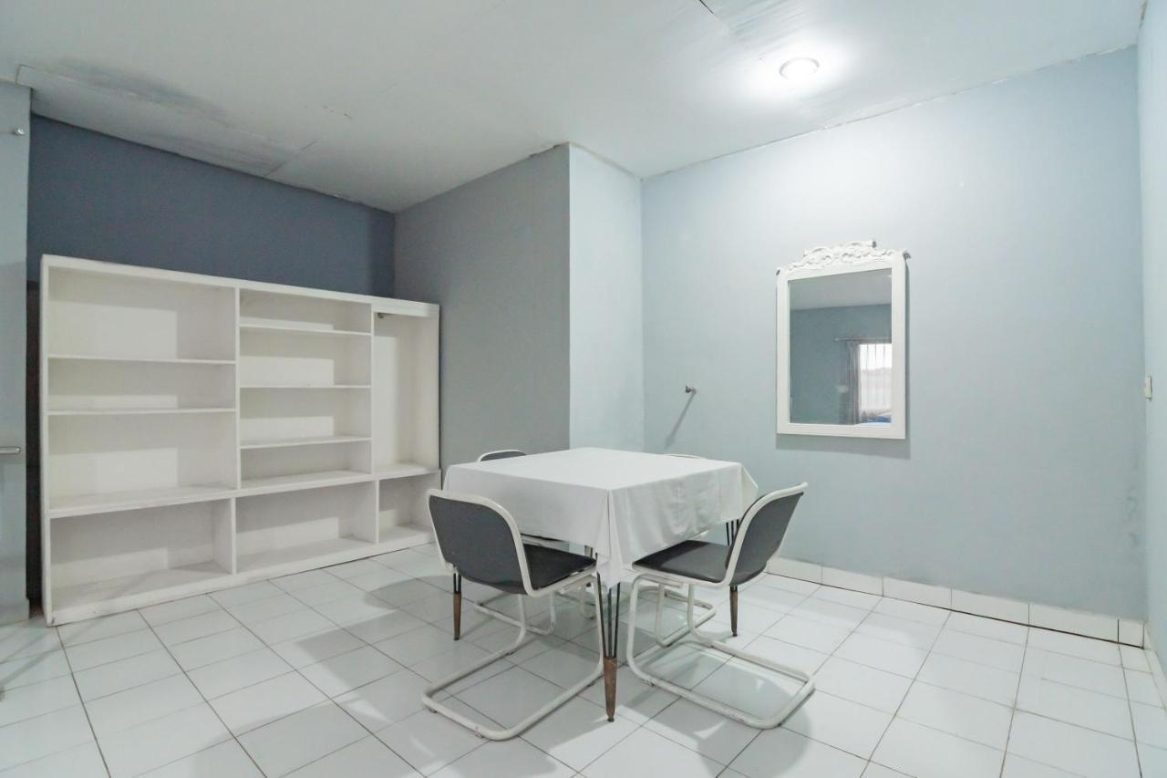 Reddoorz At Jalan Raya Lembang Hotell Padasul Exteriör bild