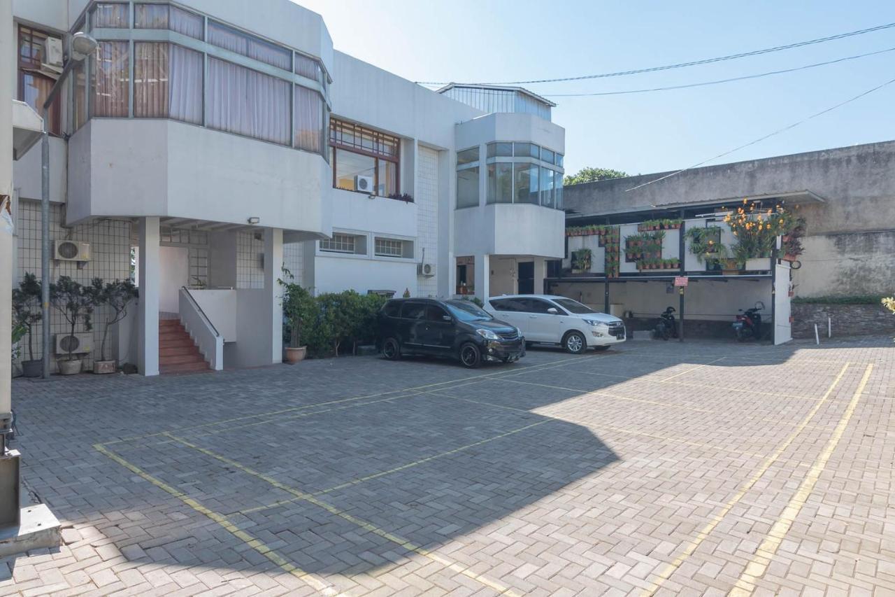 Reddoorz At Jalan Raya Lembang Hotell Padasul Exteriör bild